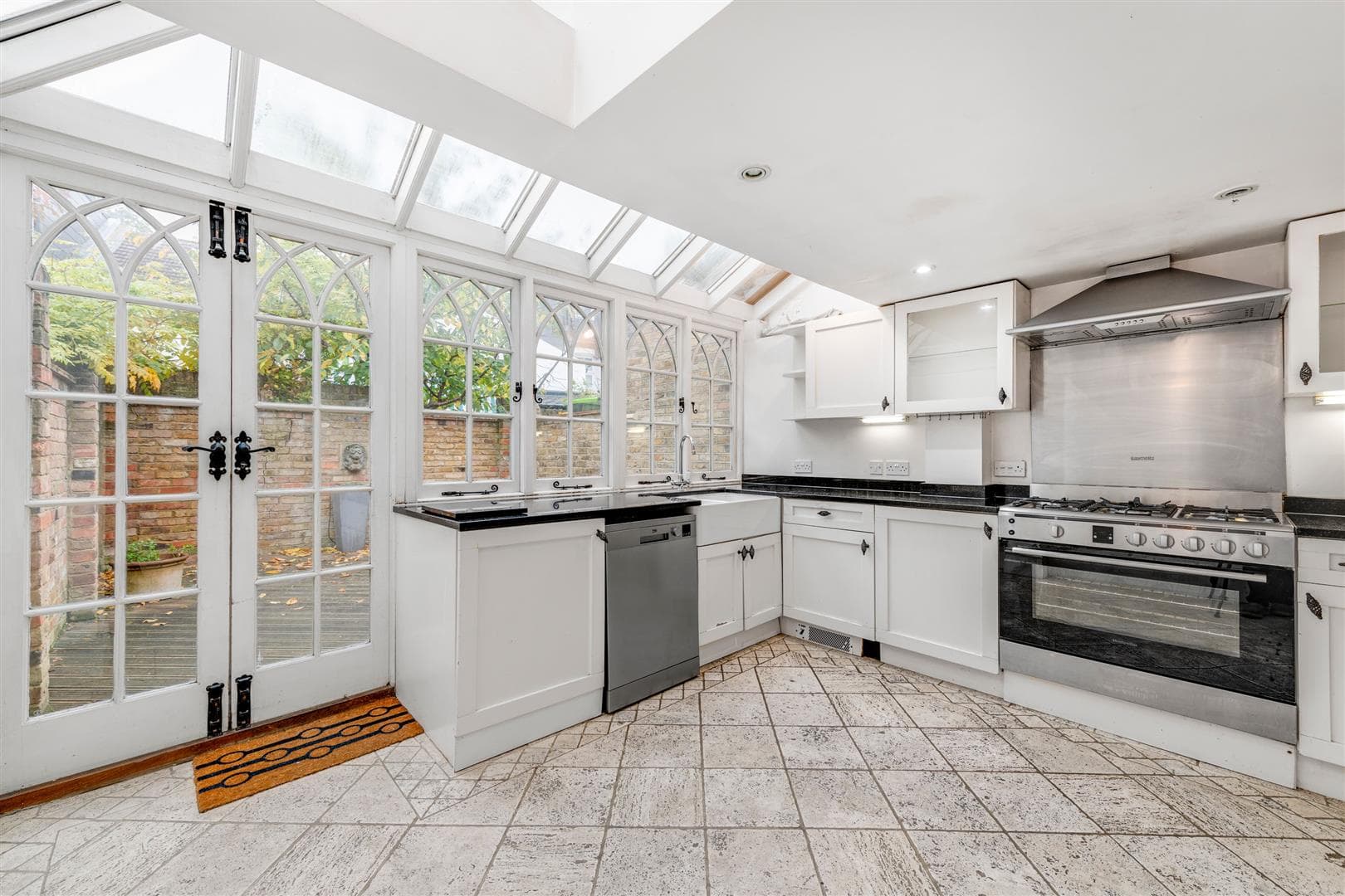 Thorne Street, Barnes, London, SW13 0PT