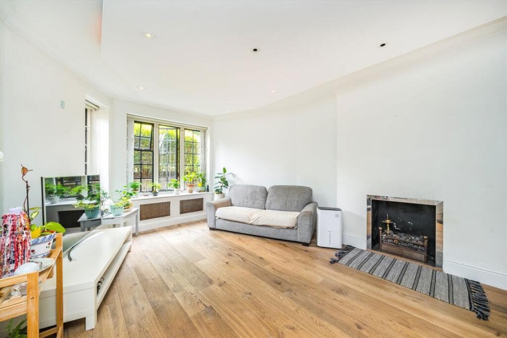 Manor Fields, London, SW15 3NH