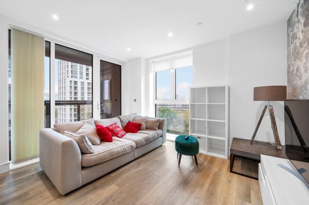 York Road, London, SW11 3GU