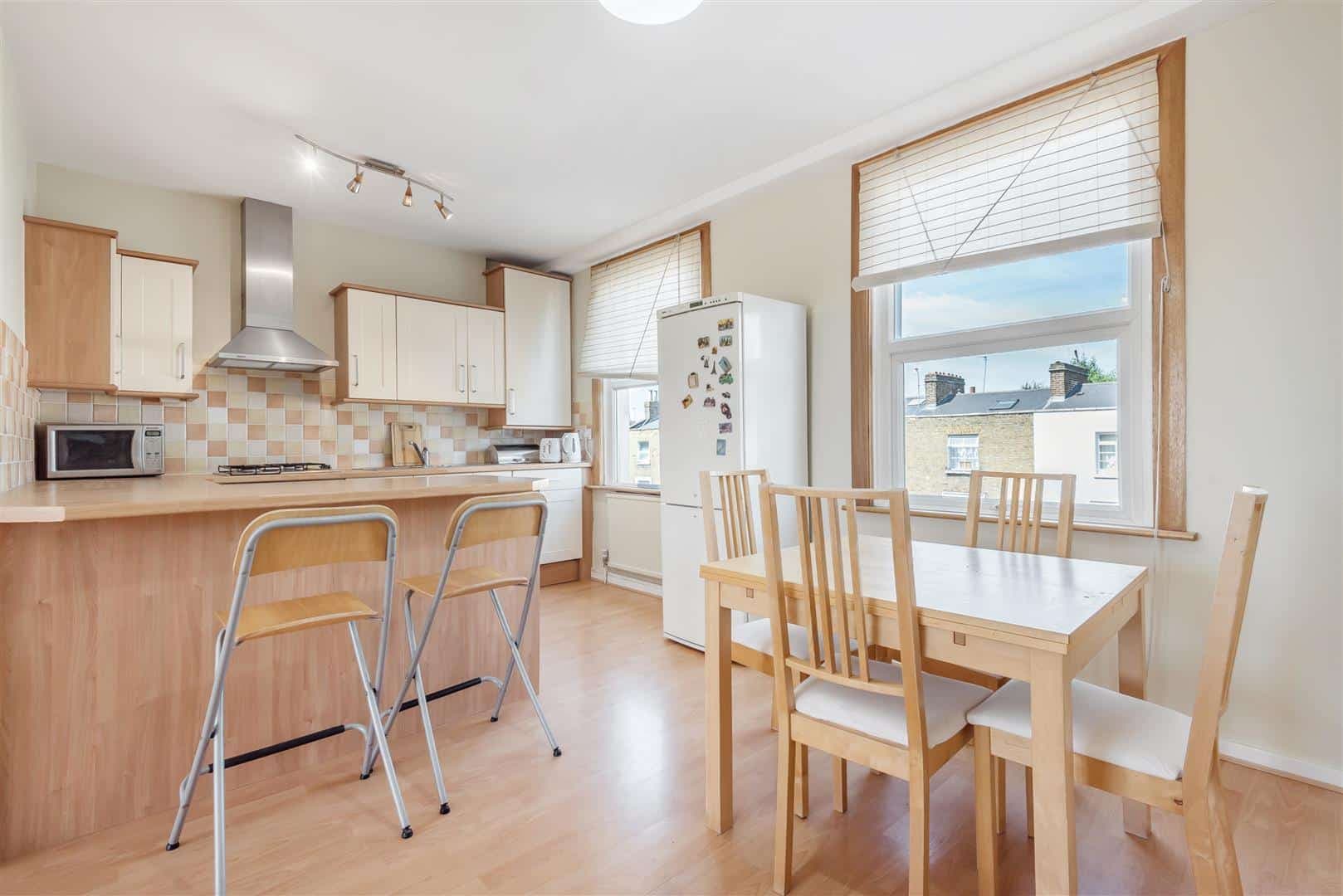 Castelnau, Barnes, London, SW13 9DH