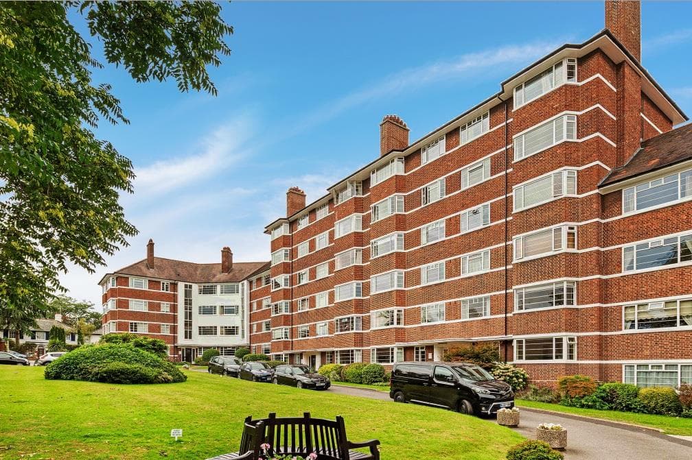 Upper Richmond Road West, East Sheen, London, SW14 7DL