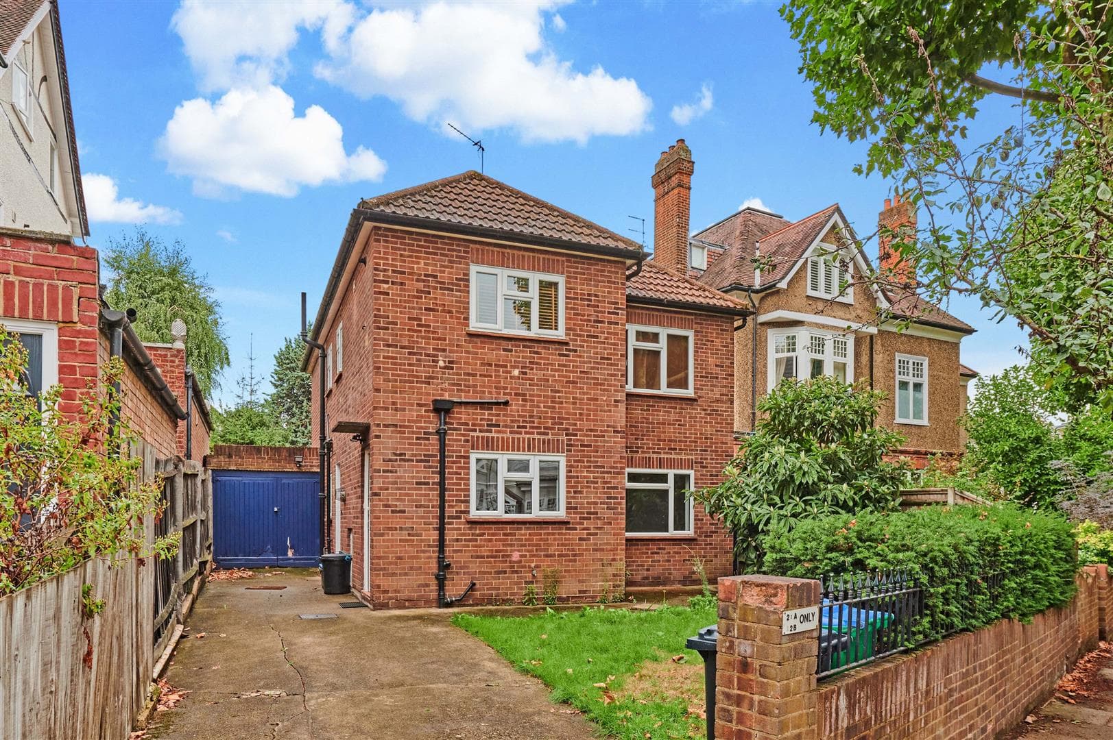 Sheen Gate Gardens, East Sheen, SW14 7NY