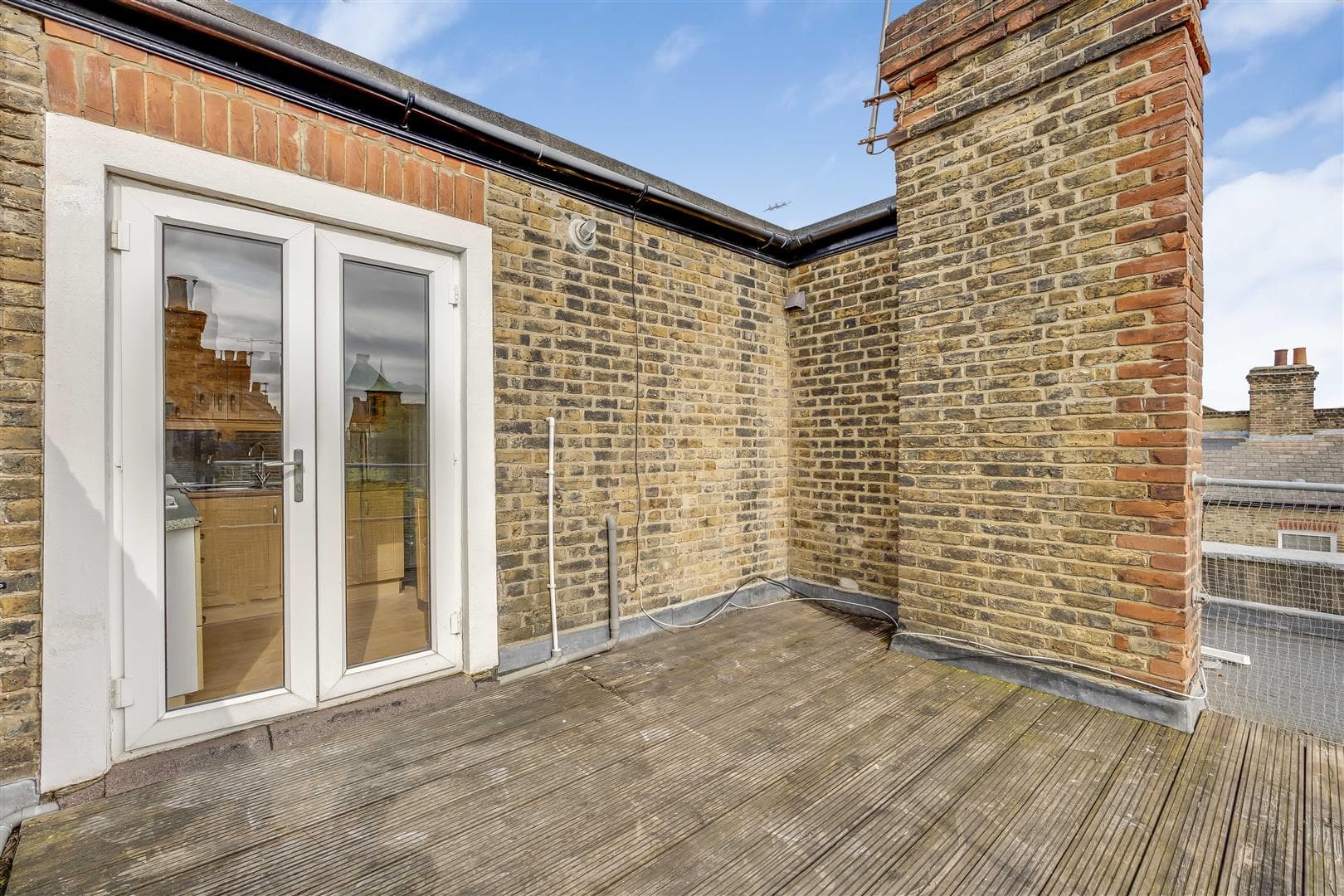 Sheen Lane, East Sheen, SW14 8AD