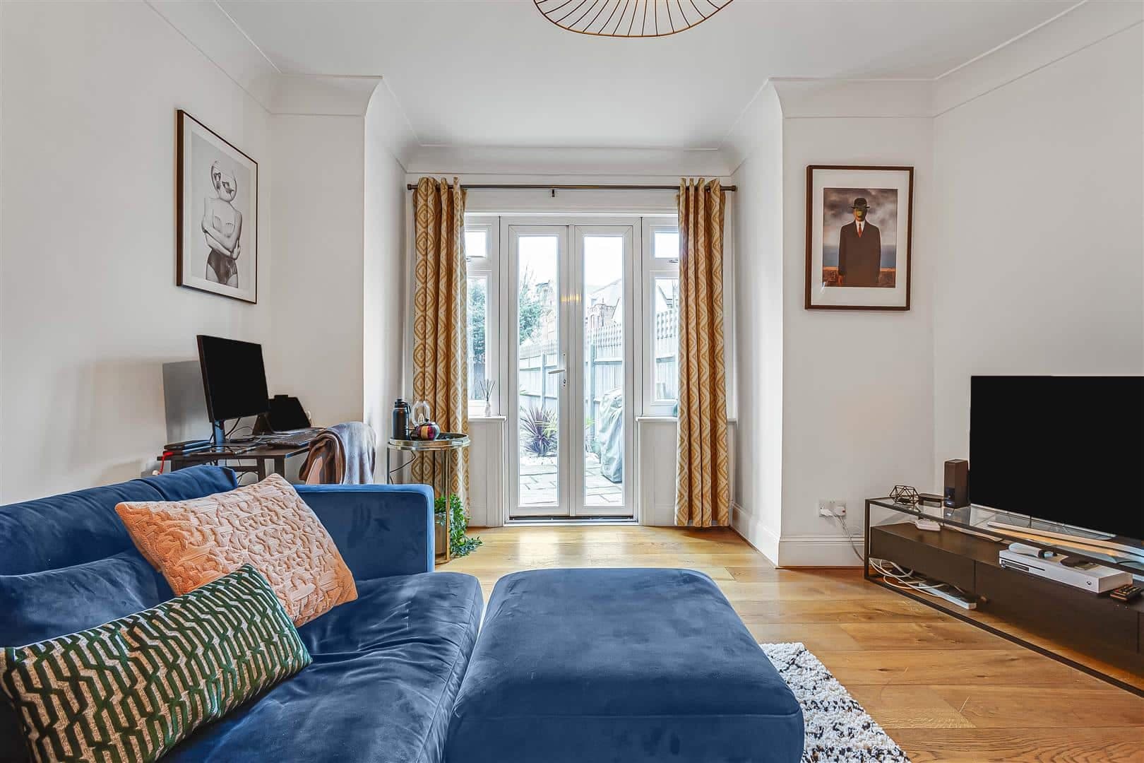 Church Avenue, London, SW14 8NW