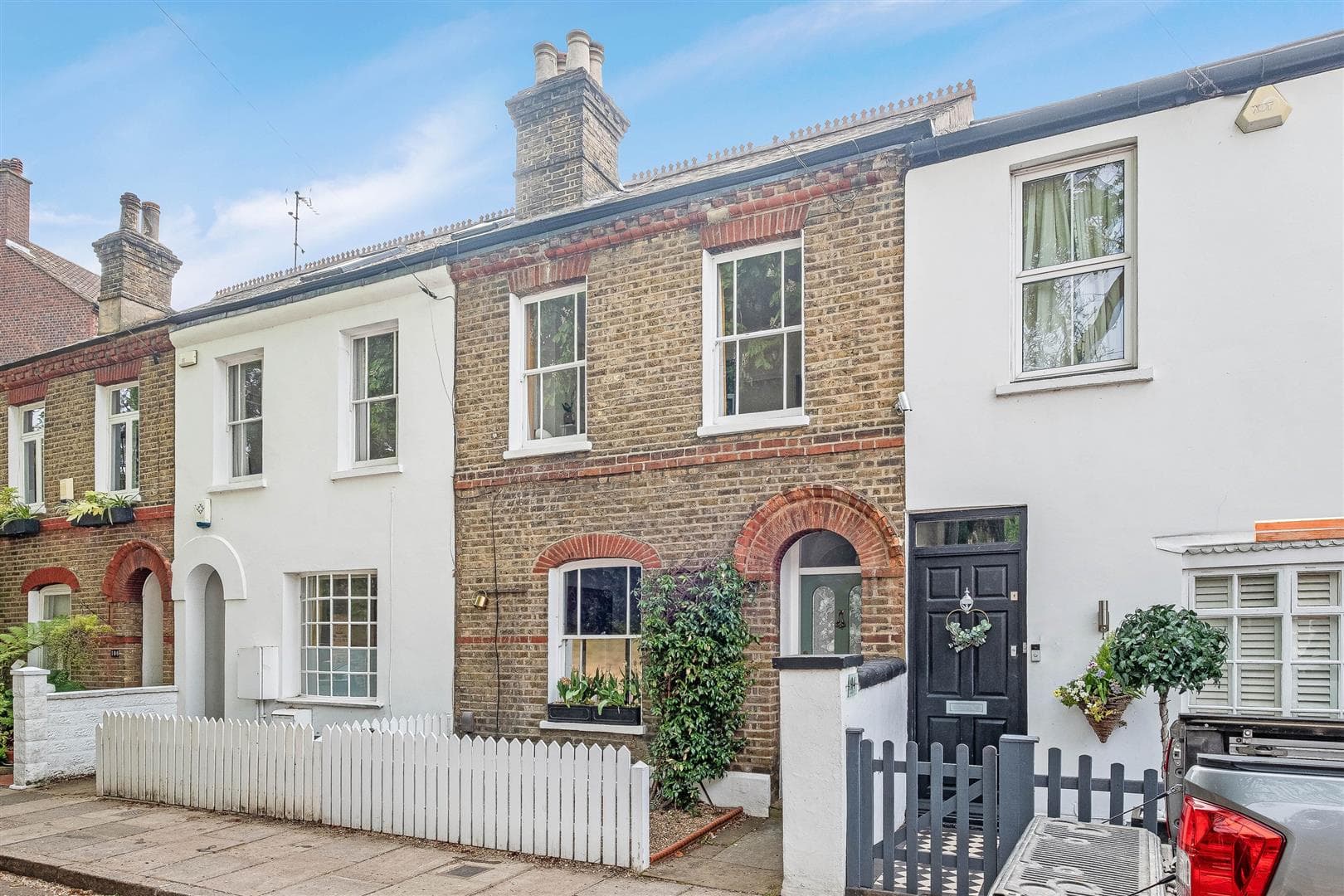 Archway Street, Barnes, London, SW13 0AW