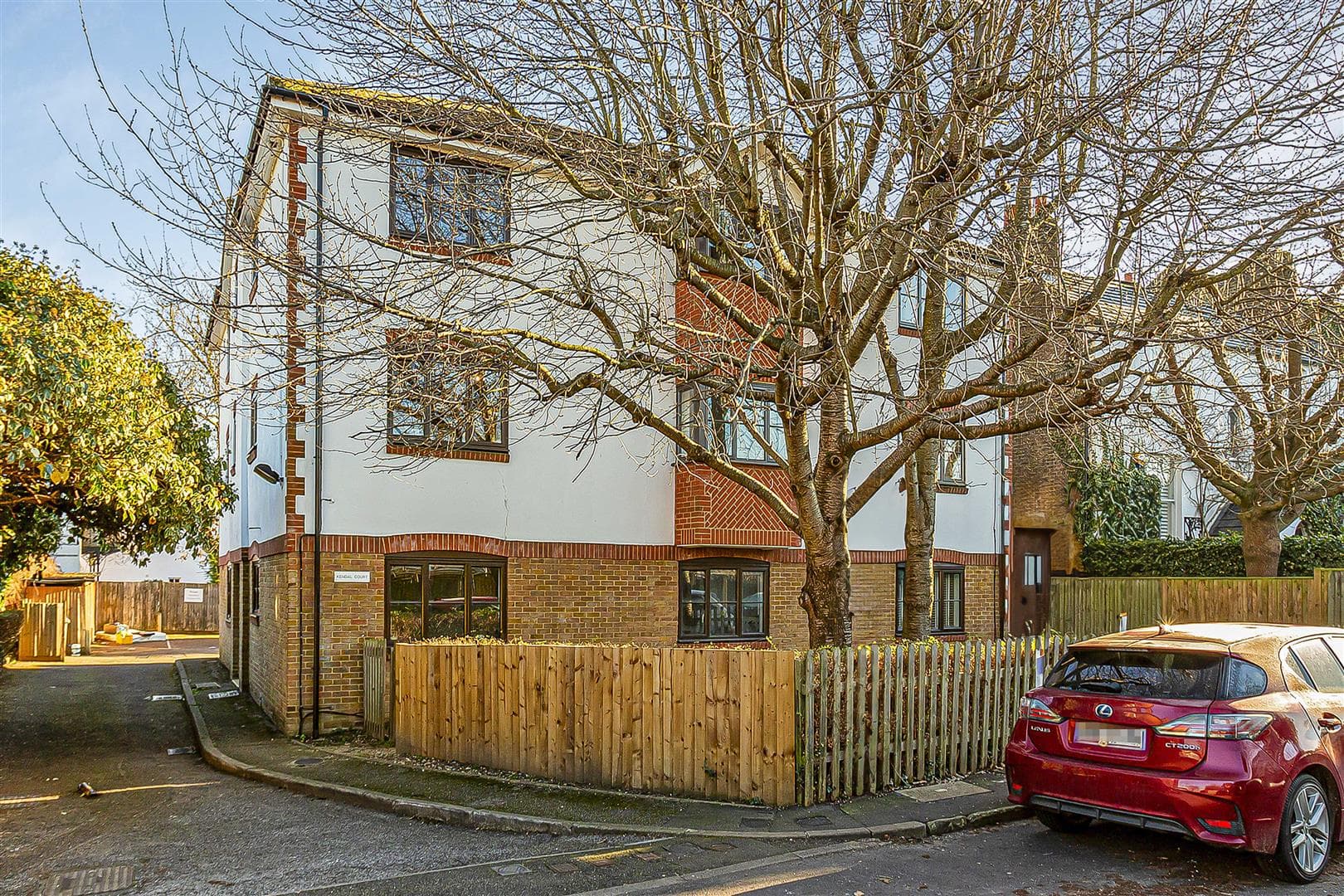 10 Rosemary Lane, London, SW14 7HG