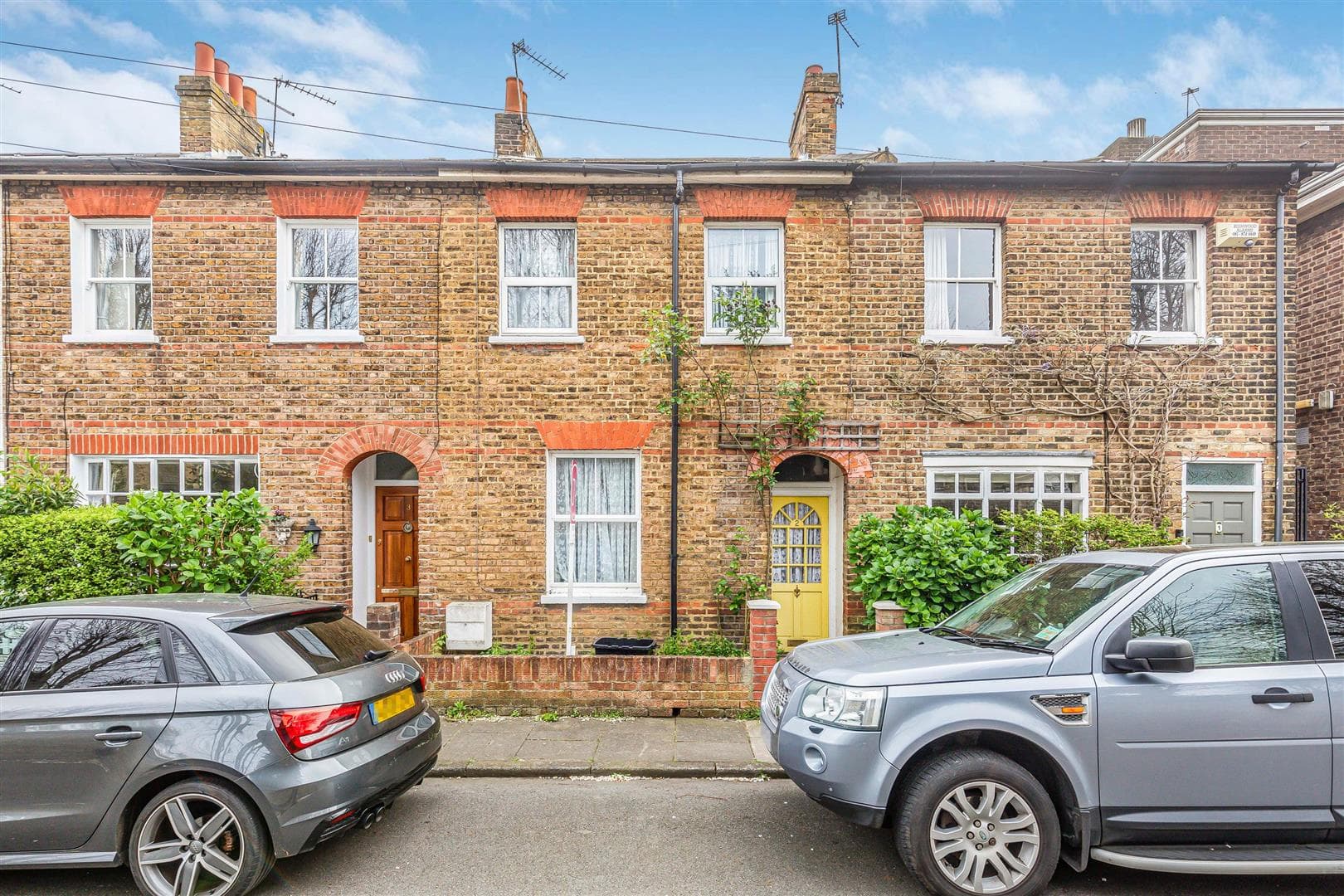 Worple Street, Mortlake, London, SW14 8HE