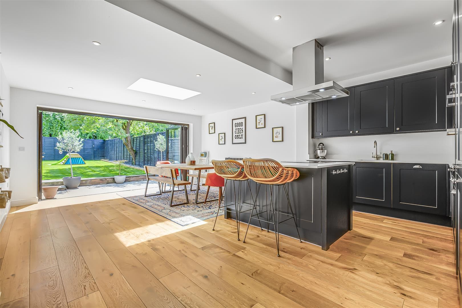 Carrington Road, Richmond, TW10 5AA