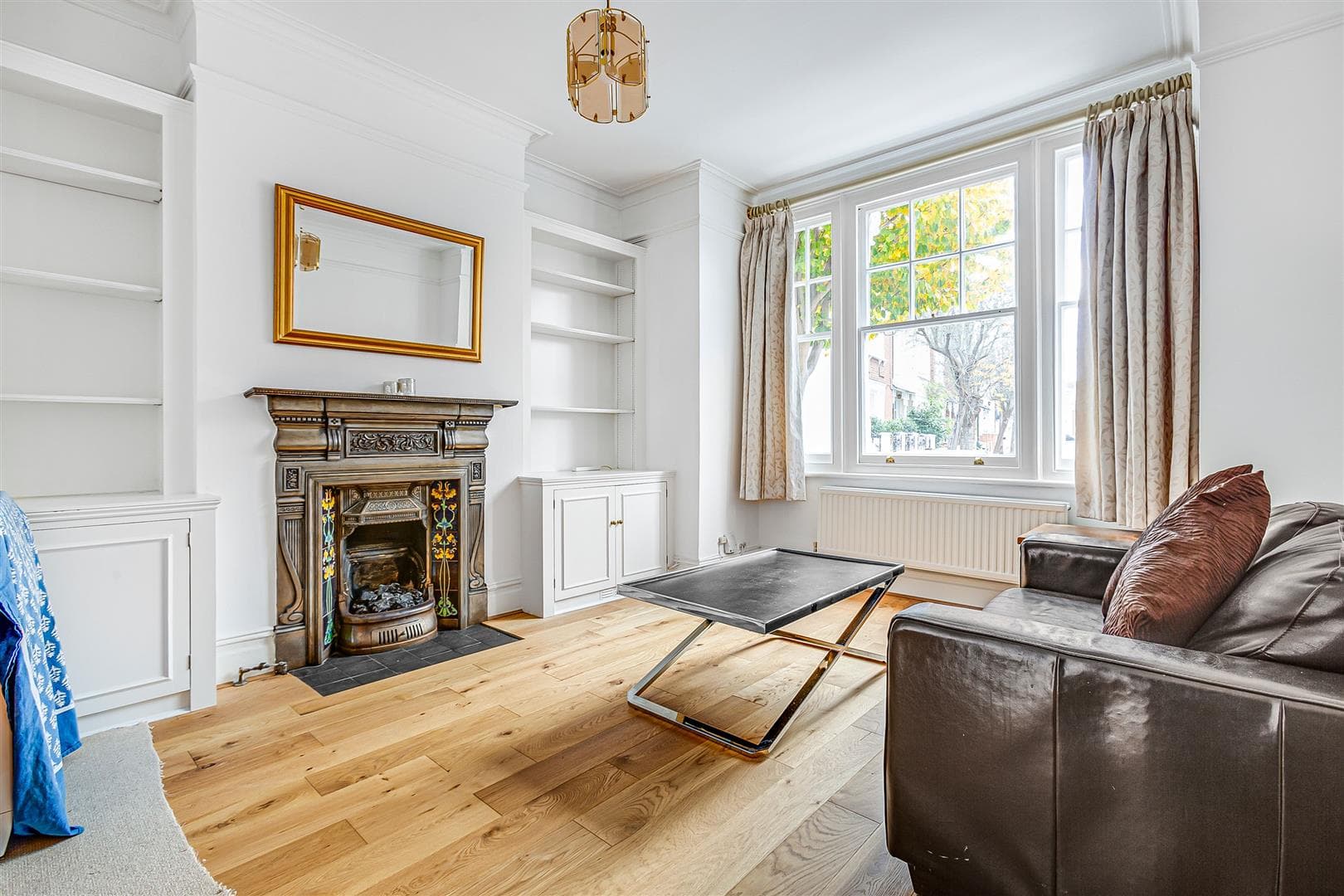 Lyric Road, Barnes, London, SW13 9QA