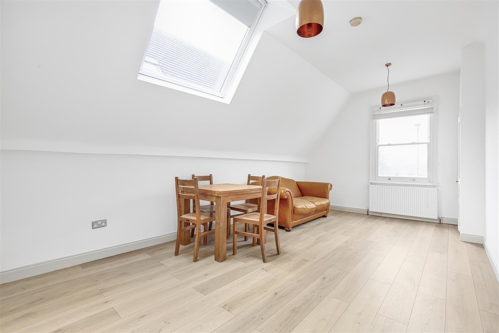 Sheen Lane, London, SW14 8HY