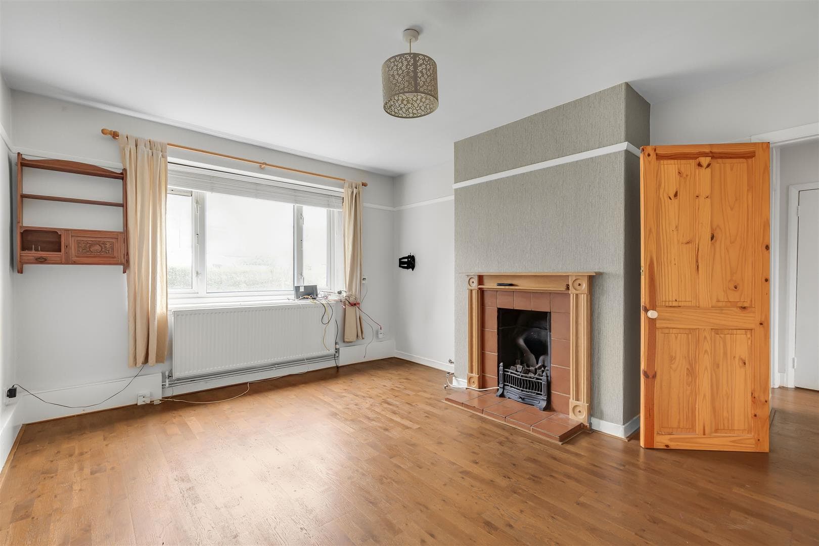 White Hart Lane, Barnes, London, SW13 0QB