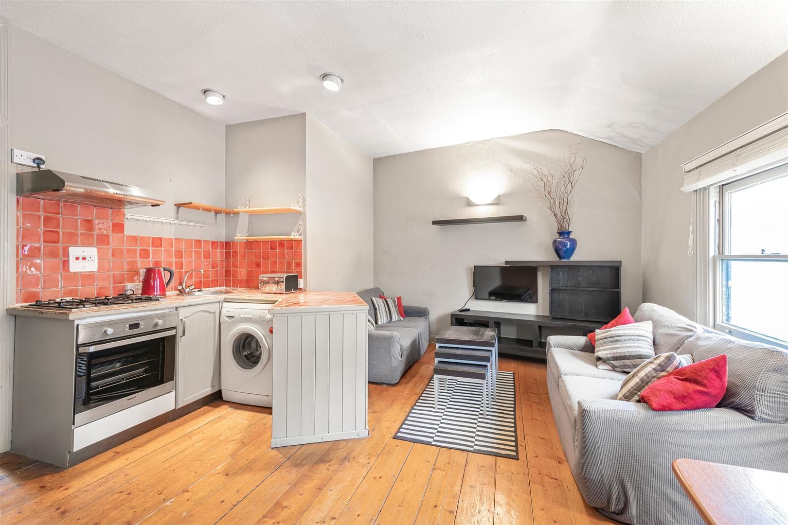 Barnes High Street, Barnes, London, SW13 9LW