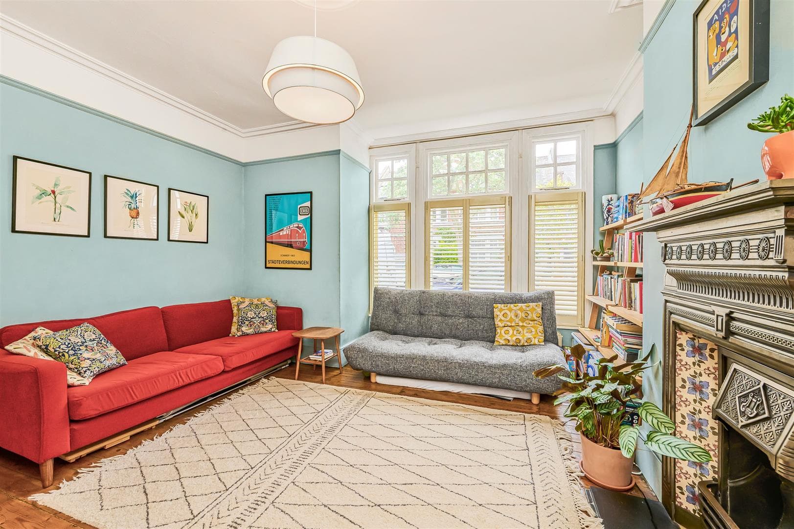 Cowley Road, Mortlake, London, SW14 8QD