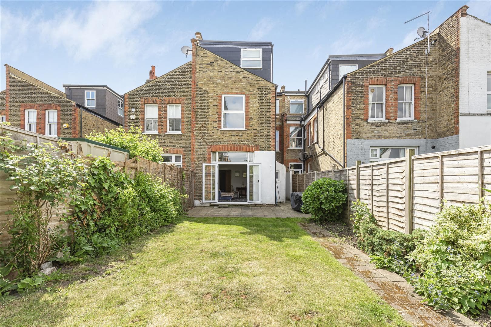 Upper Richmond Road West, London, SW14 8DA