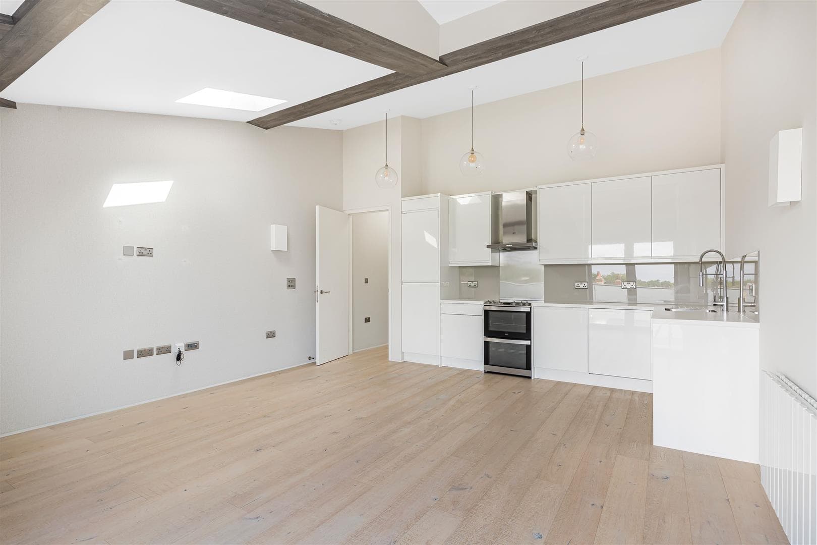 Lambton Road, London, SW20 0LT