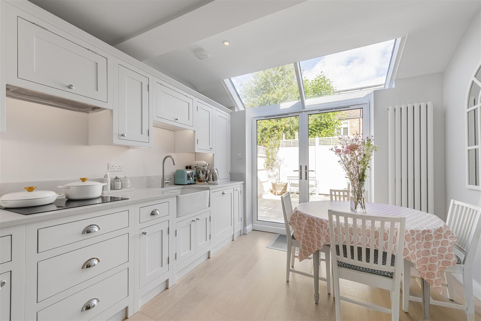 Worple Street, Mortlake, London, SW14 8HE