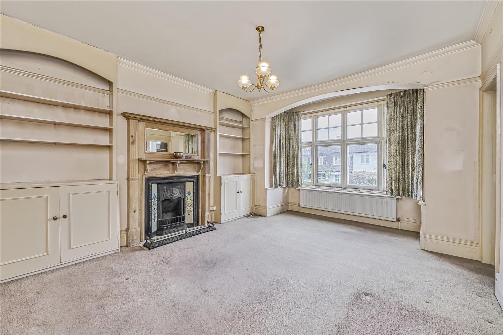 Sheen Lane, London, SW14 8LE