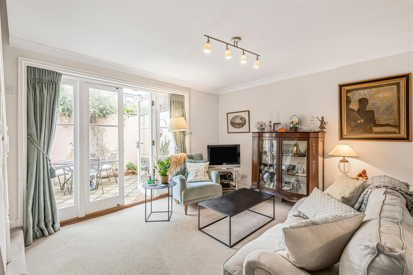 Station Road, Barnes, London, SW13 0LP