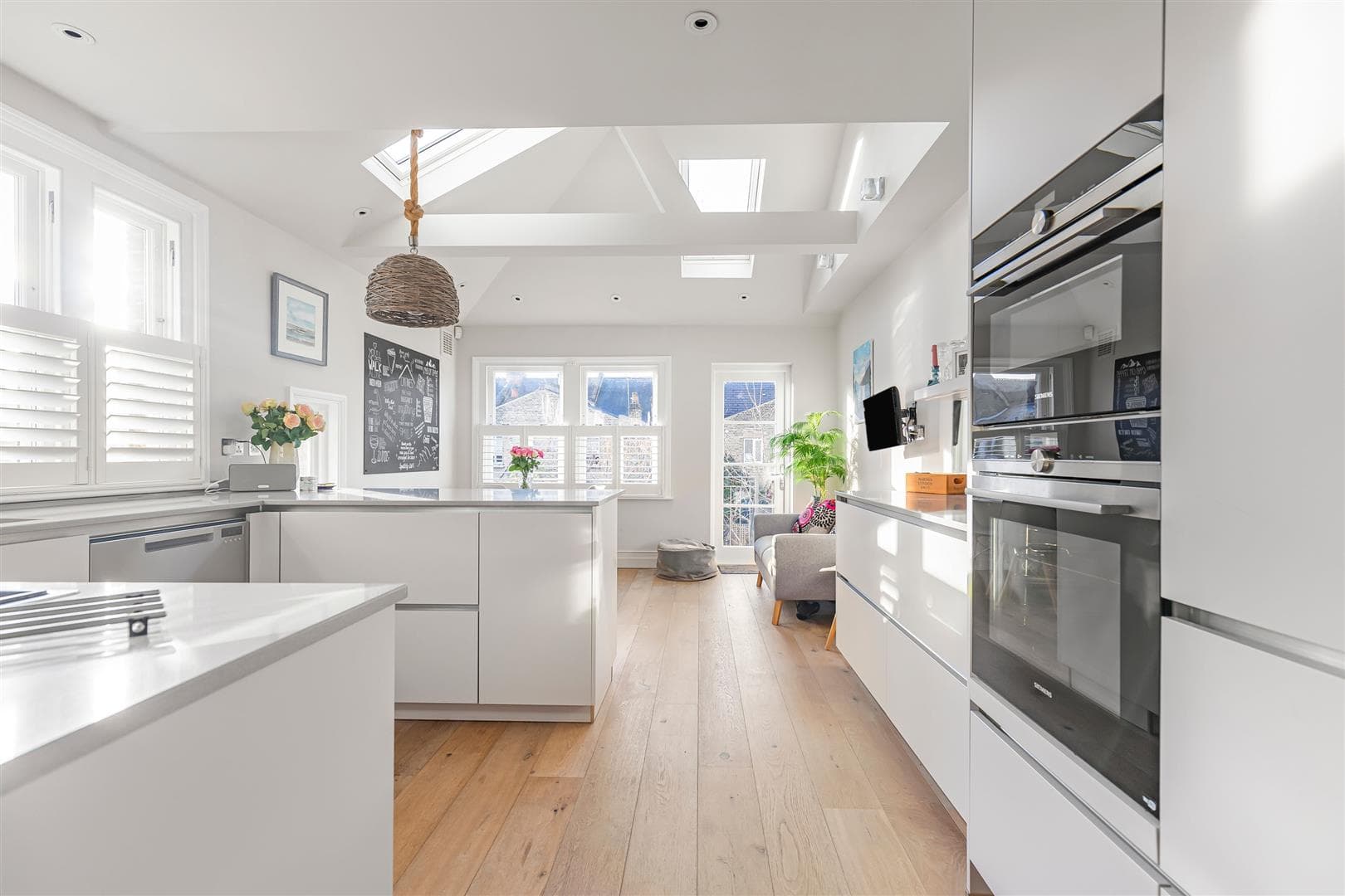 Cowley Road, Barnes, London, SW14 8QB