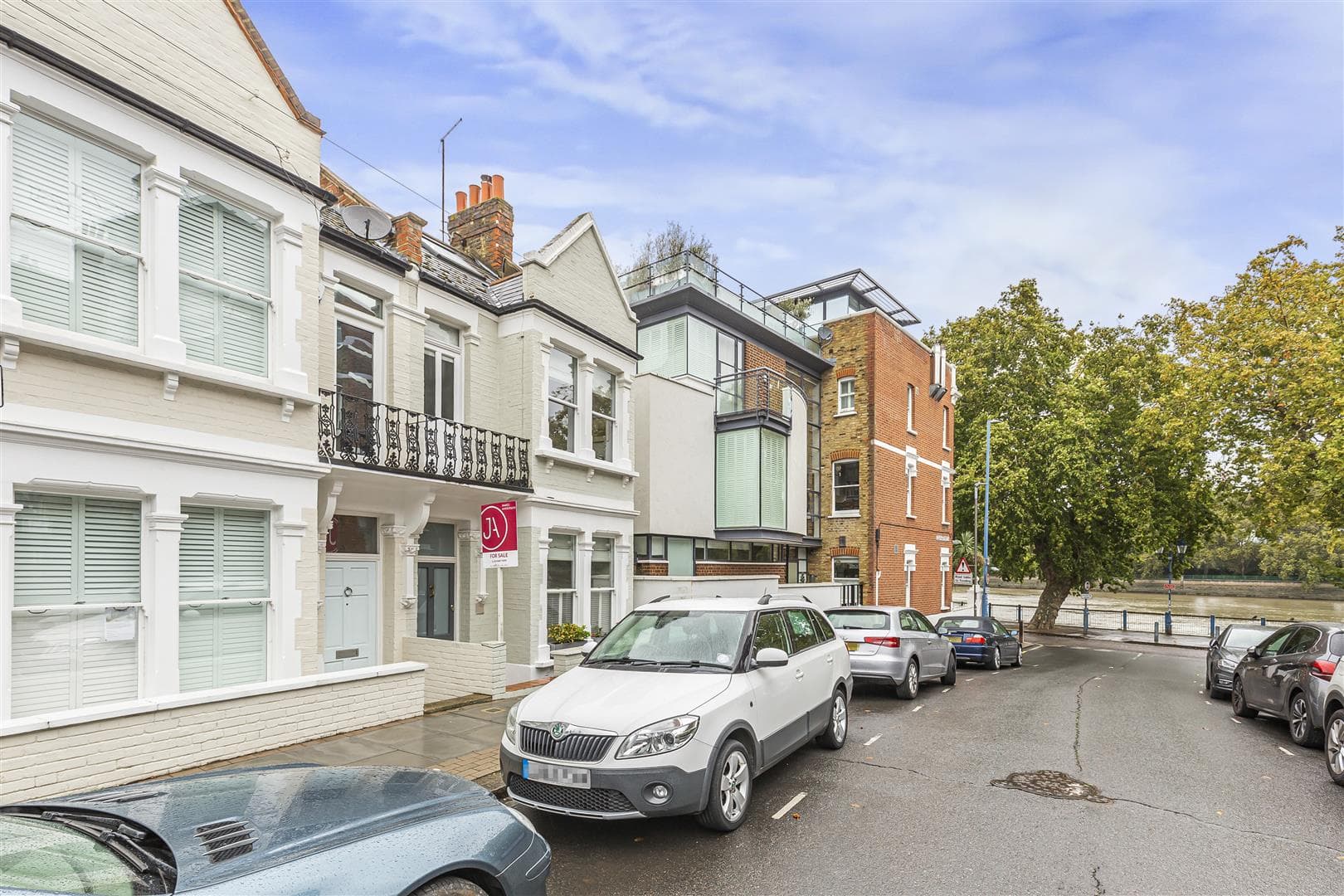 Glendarvon Street, London, SW15 1JS