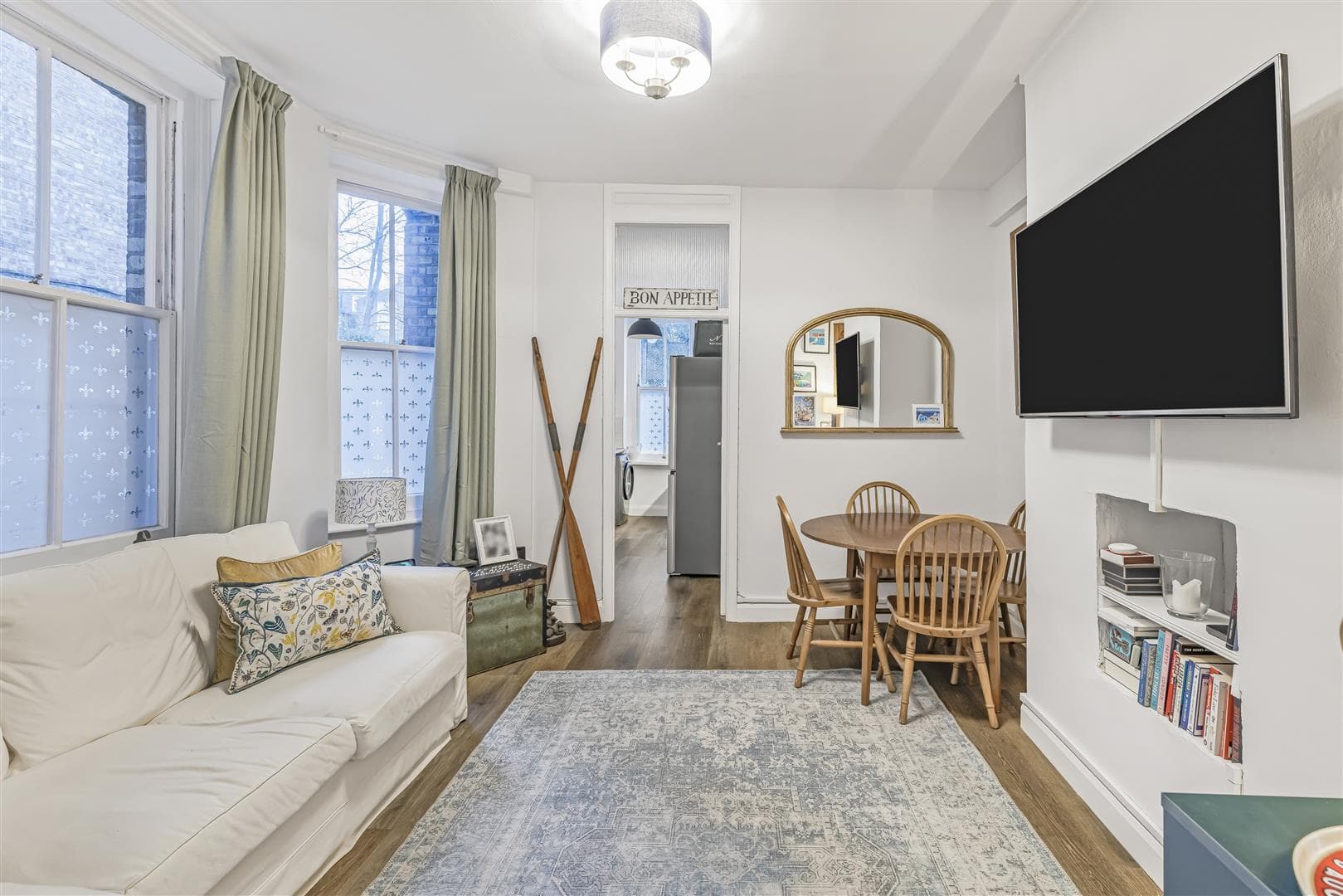 Elm Bank Mansions, The Terrace, Barnes, London, SW13 0NS