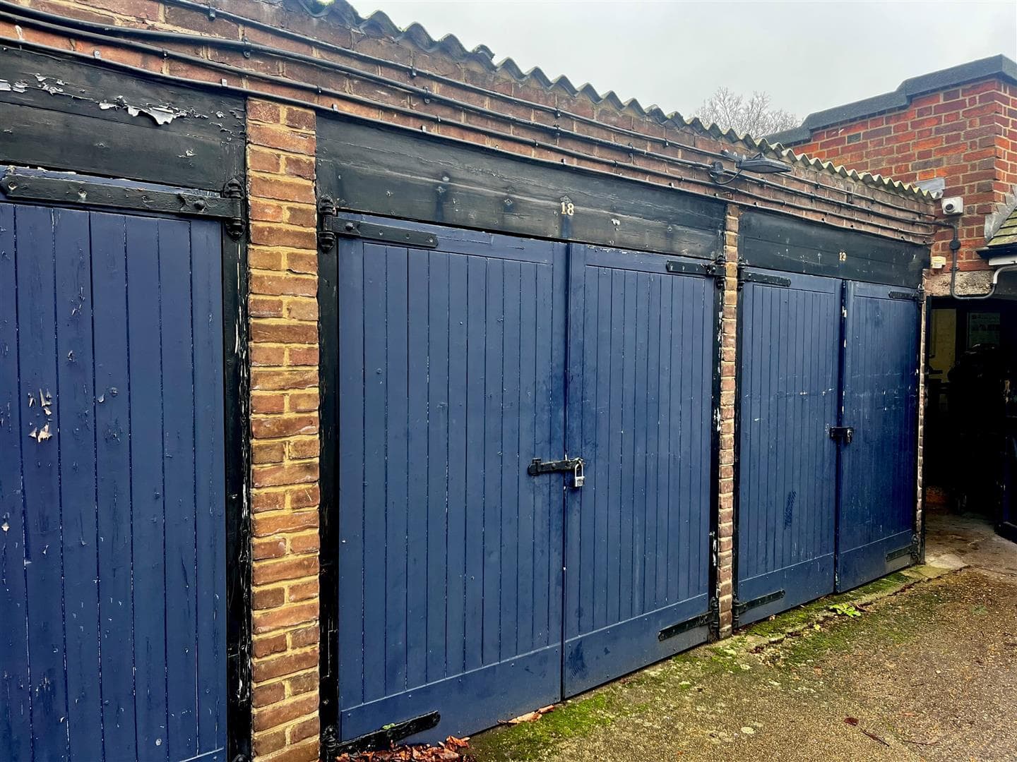 St Leonards Road, London, SW14 7LS