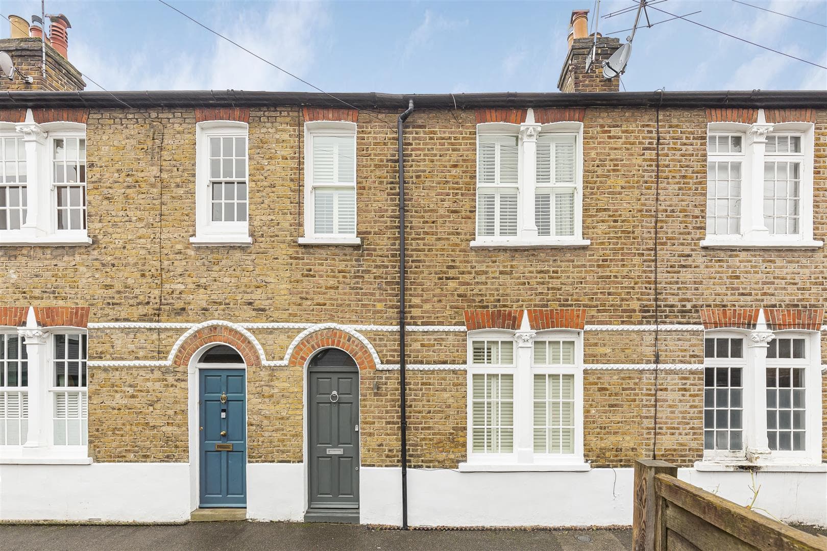 Rock Avenue, London, SW14 8PG