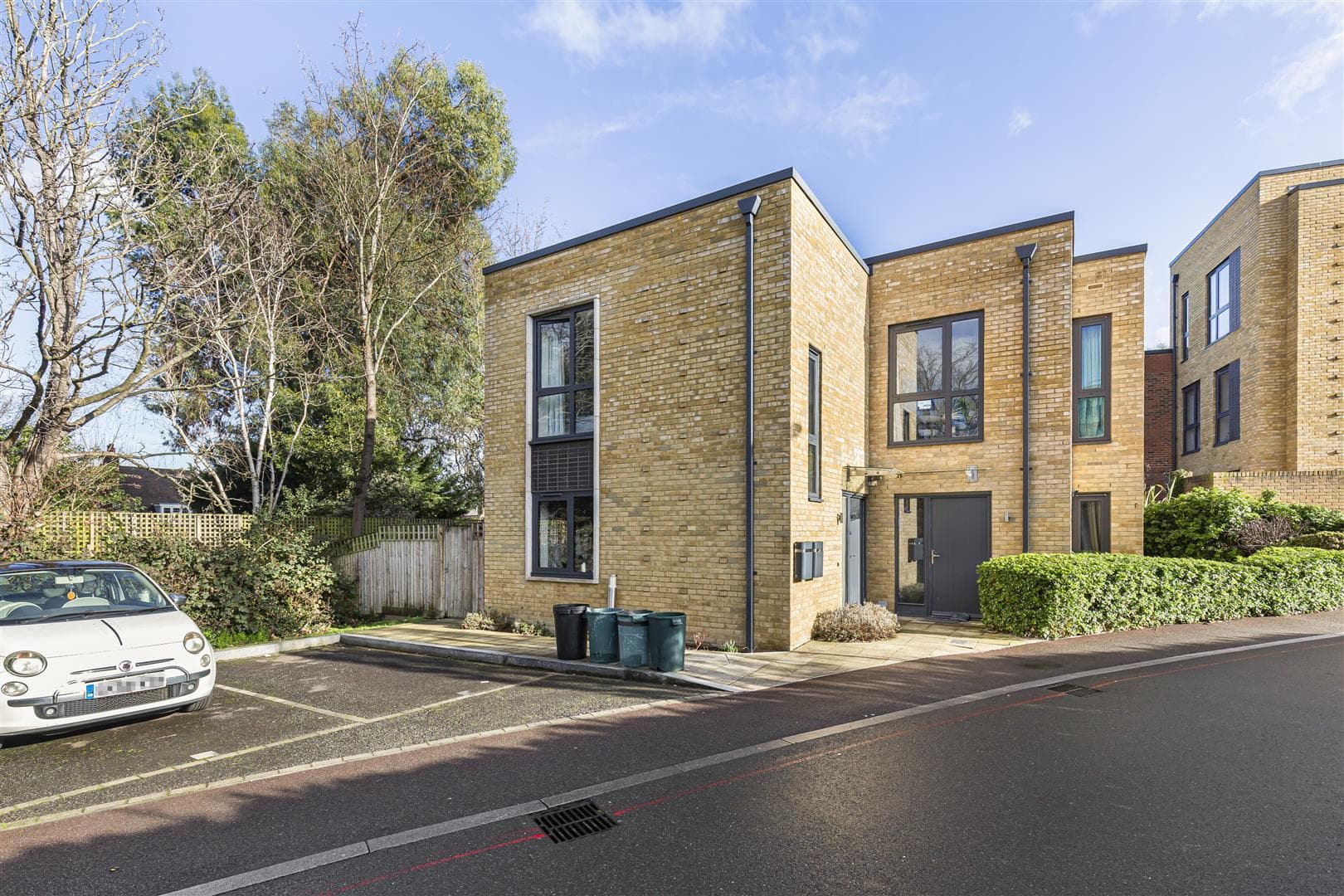 Pipit Drive, London, SW15 3AP