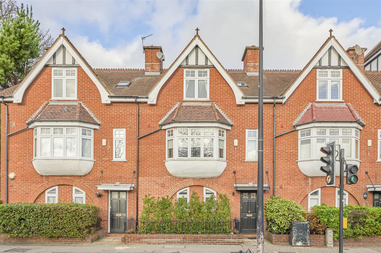 Upper Richmond Road, London, SW15 5LP