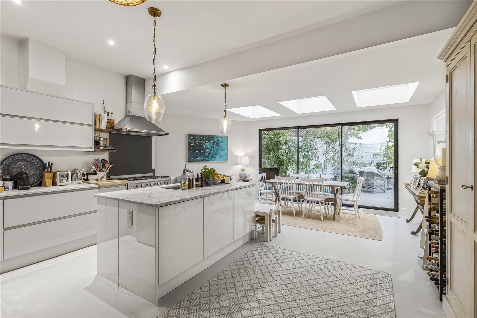 Lower Richmond Road, London, SW14 7EZ