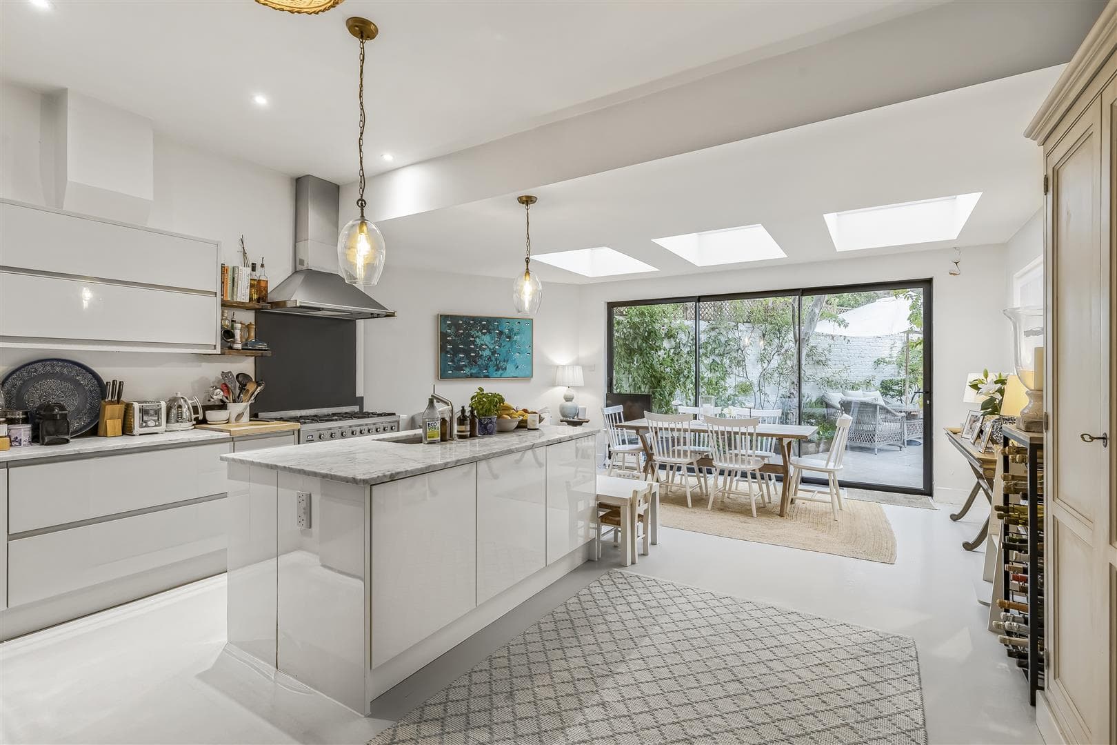 Lower Richmond Road, London, SW14 7EZ