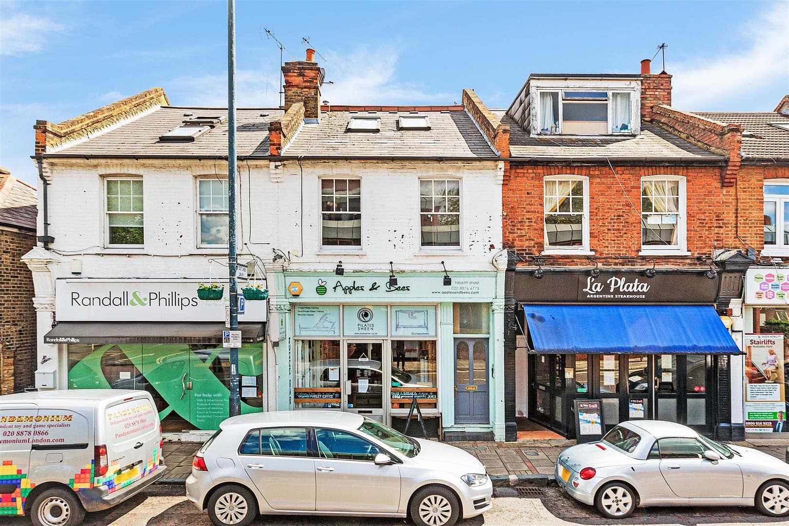 Sheen Lane, London, SW14 8AE