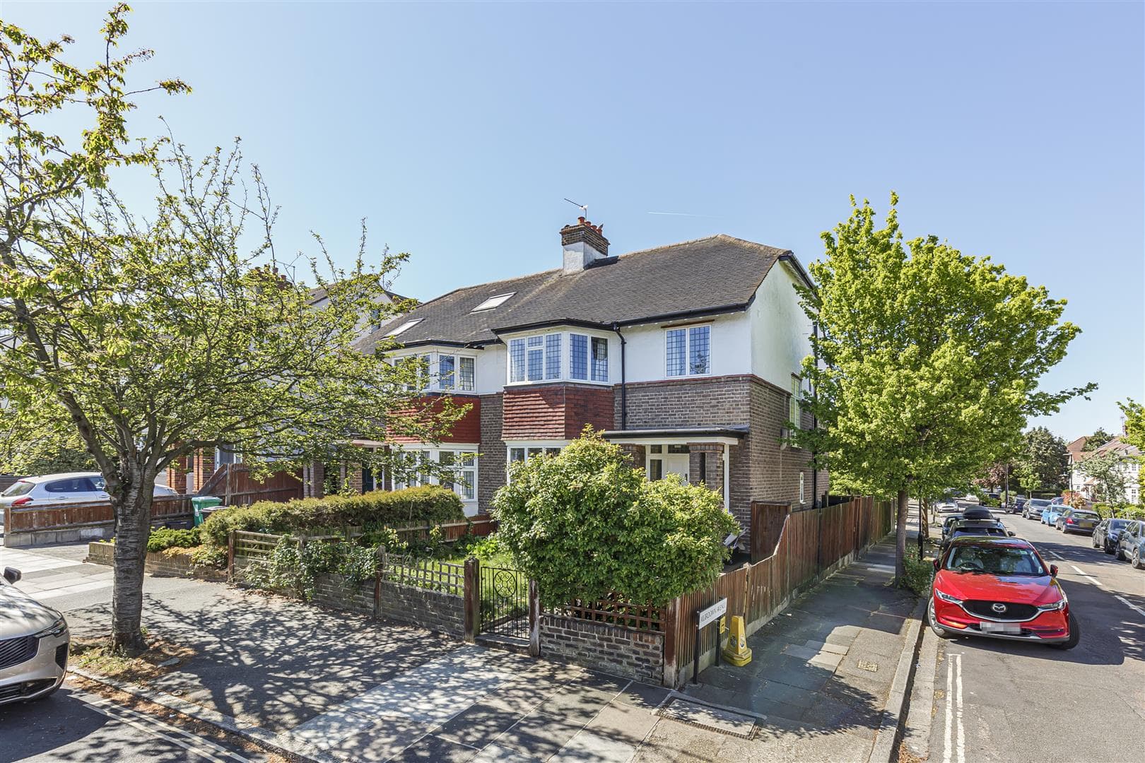 Richmond Park Road, London, SW14 8JT
