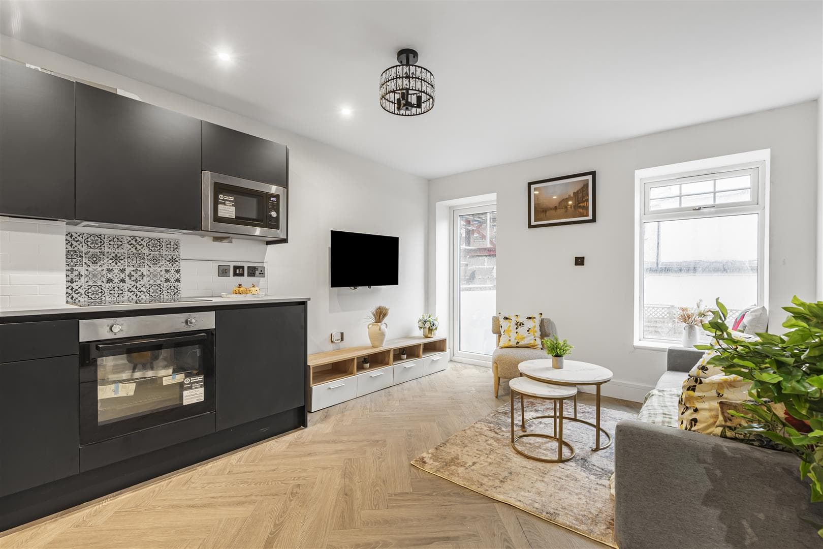 Upper Richmond Road West, East Sheen, London, SW14 7JX