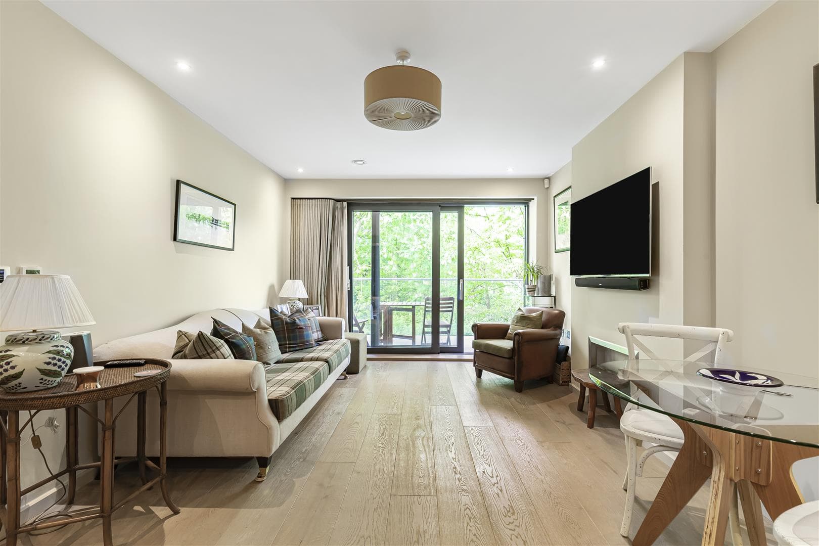 186 Lower Richmond Road, London, SW15 1LY