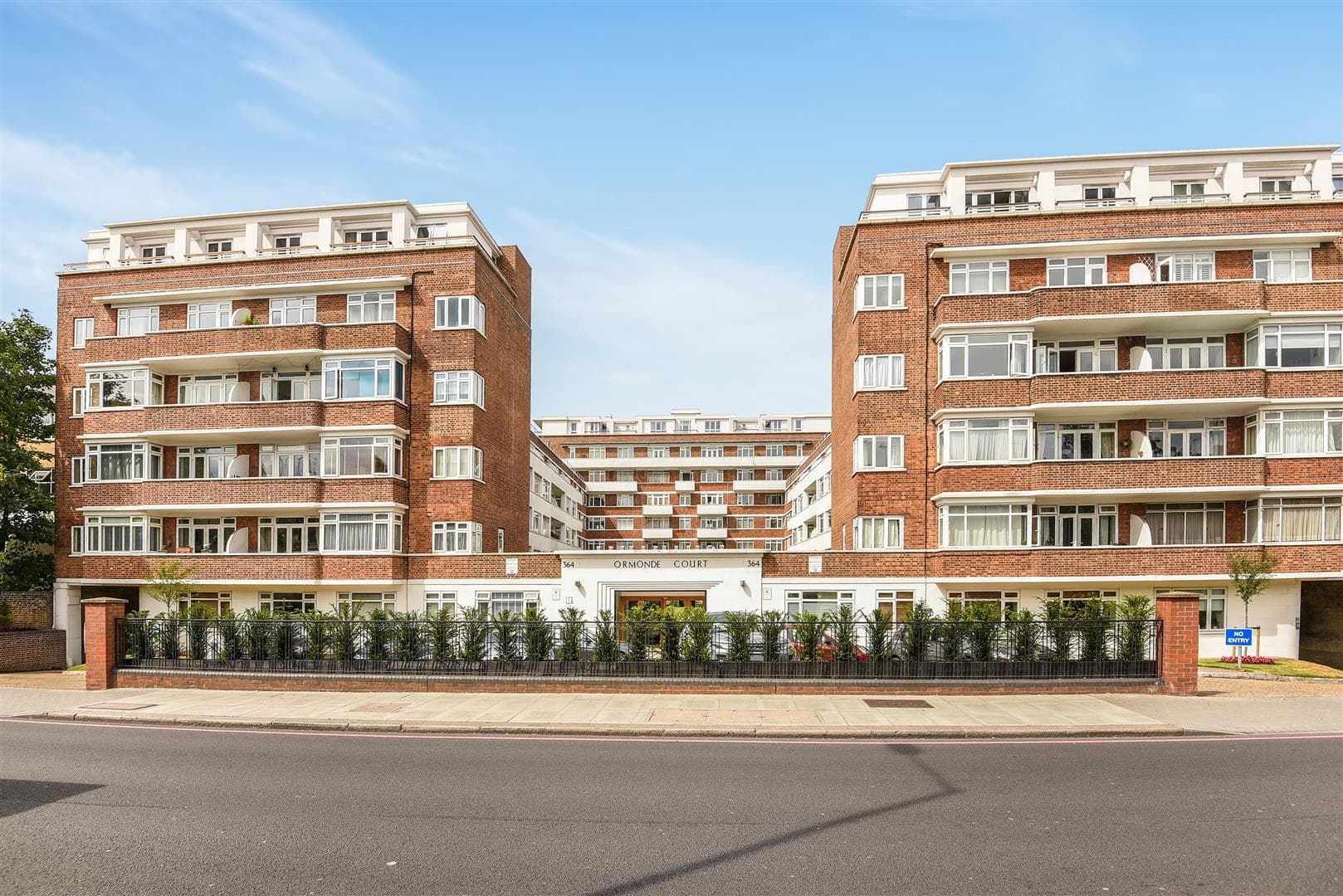 Upper Richmond Road, London, SW15 6TW