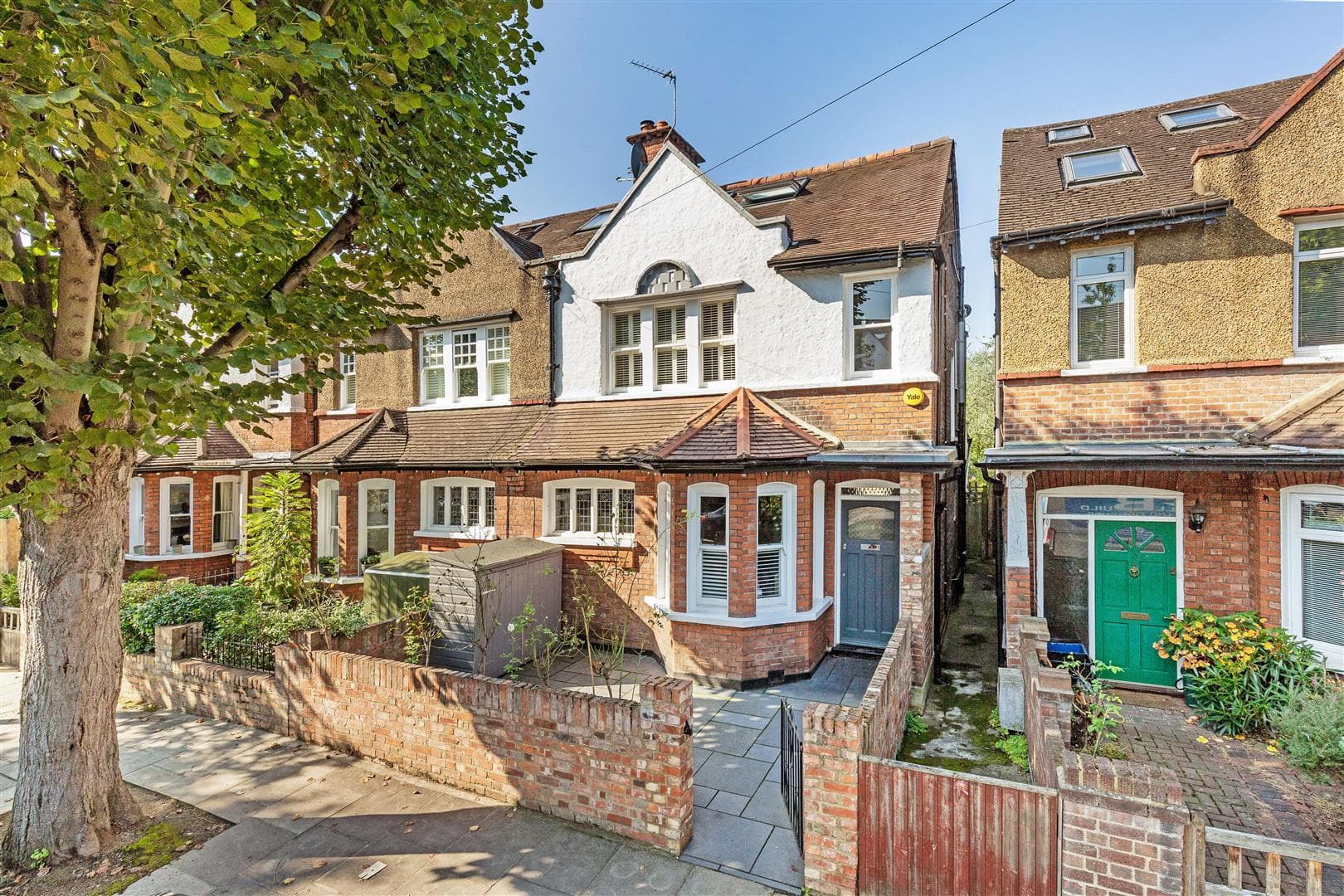 Graemesdyke Avenue, East Sheen, London, SW14 7BJ