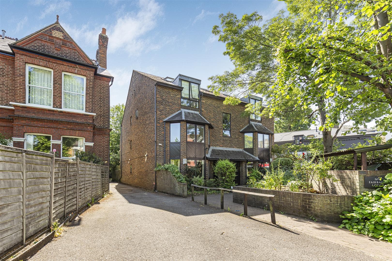 6 Castelnau, Barnes, London, SW13 9RU