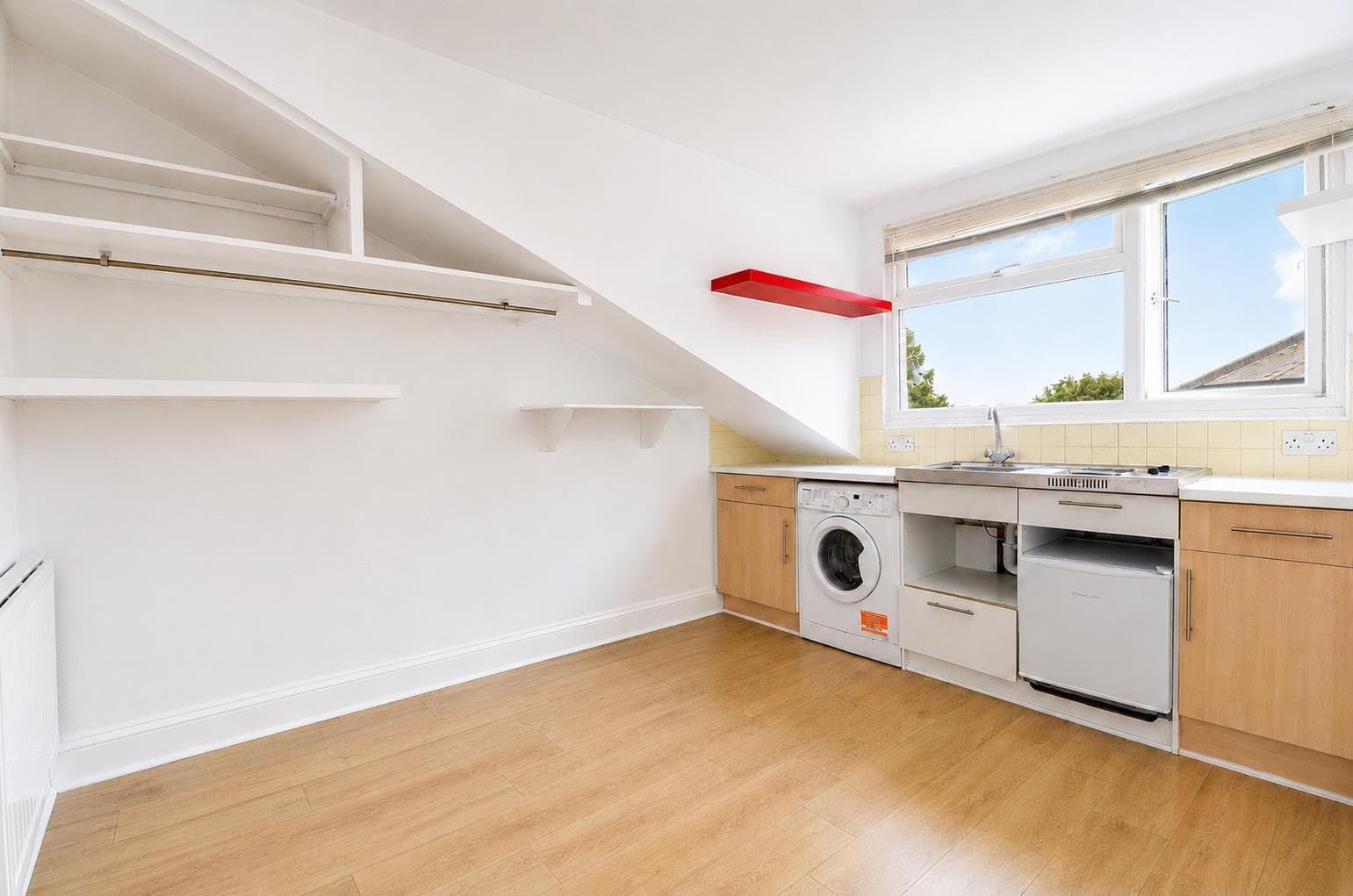 Upper Richmond Road West, East Sheen, London, SW14 8DT