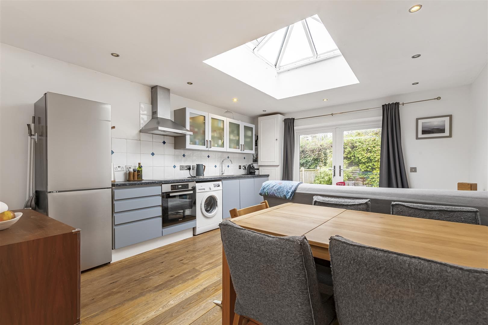 Tangier Road, Richmond, TW10 5DW