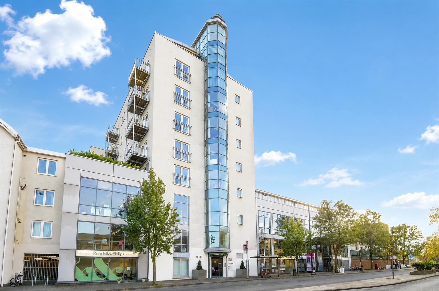 30 Mortlake High Street, Mortlake, London, SW14 8HX