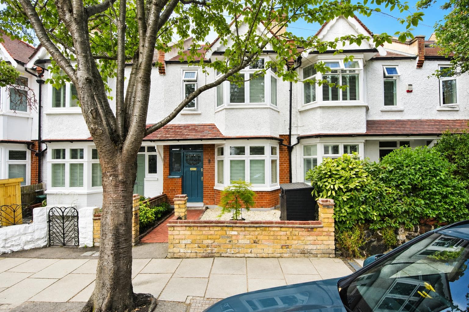 Rosslyn Avenue, London, SW13 0JY