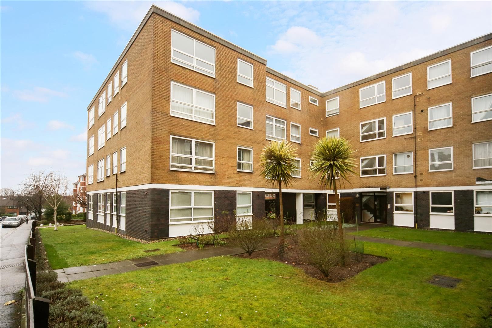 Derby Road, London, SW14 7DR