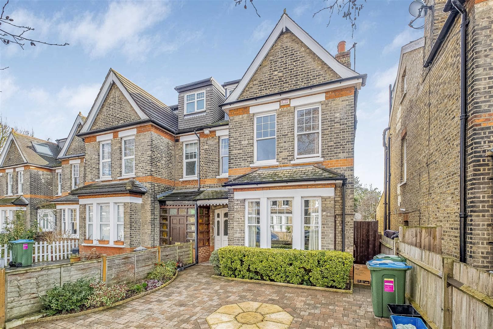 Ormonde Road, London, SW14 7BE