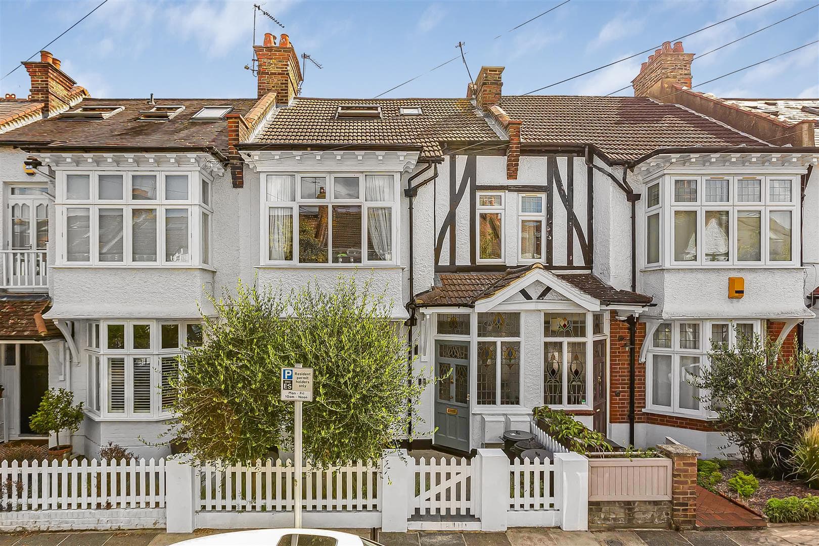 Portman Avenue, London, SW14 8NX