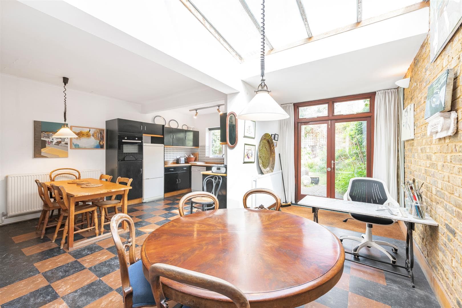 Stanton Road, Barnes, London, SW13 0EY