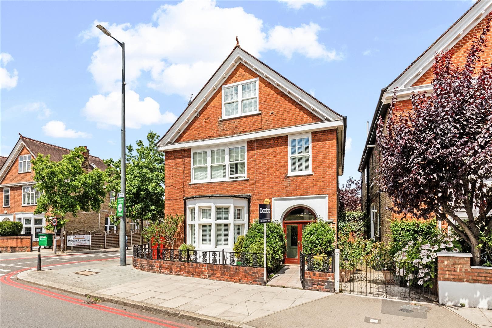 Upper Richmond Road West, London, SW14 7JN