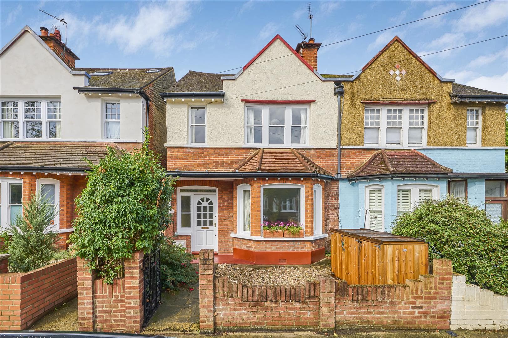 Graemesdyke Avenue, London, SW14 7BJ