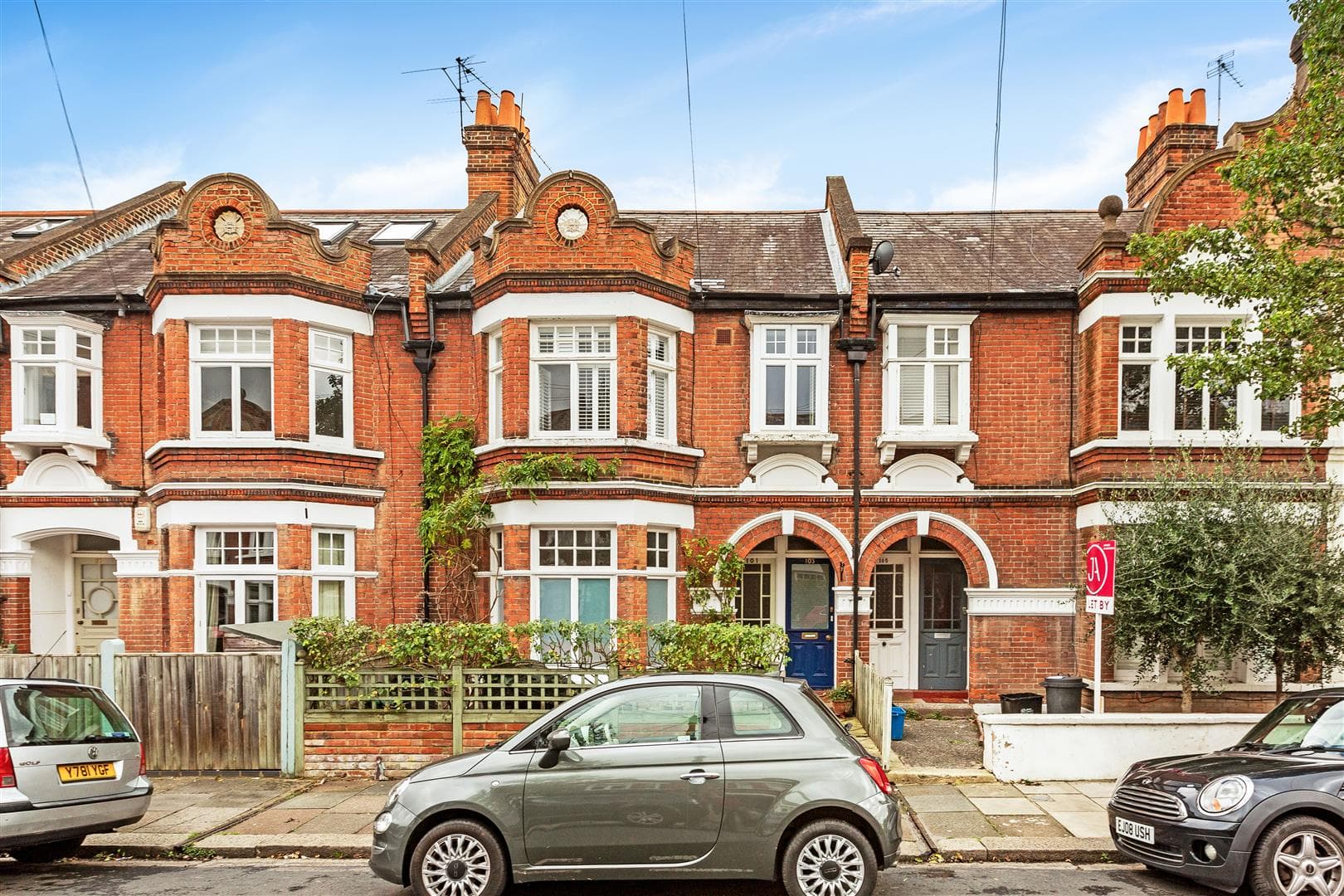 Cowley Road, Mortlake, London, SW14 8QD